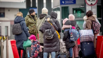 Украинским беженцам во Франции поступают сообщения о выселении: что известно