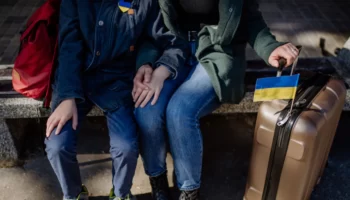 В ЕС обсуждают новые правила для украинцев после завершения временной защиты в 2027 году