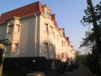Посольство Алжирської Народної Демократичної Республіки в Україні